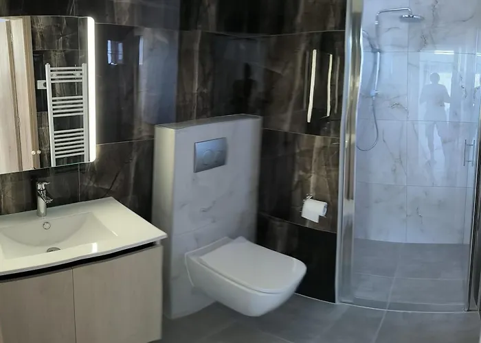 Garden And Sea Nikiti (Sithonia)